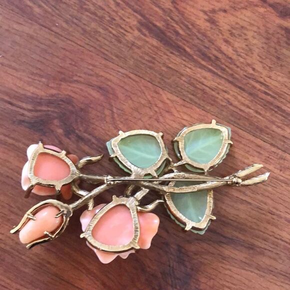 Nolan Miller Large rose pin faux Jade and coral  - Picture 3 of 6
